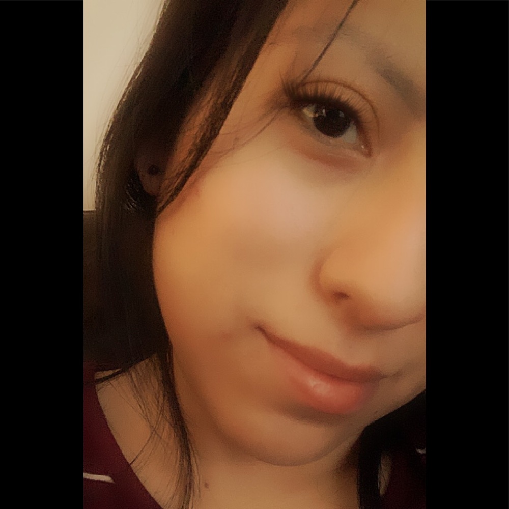 Meet your Posher, Maira